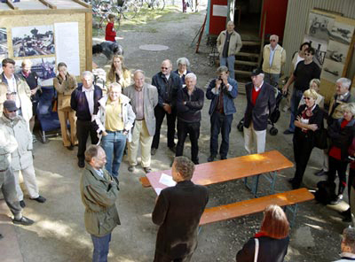 Bild "Chronik:Uebergabe.jpg"