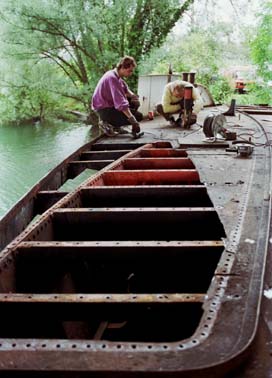 Bild "Chronik:entnieten.jpg"