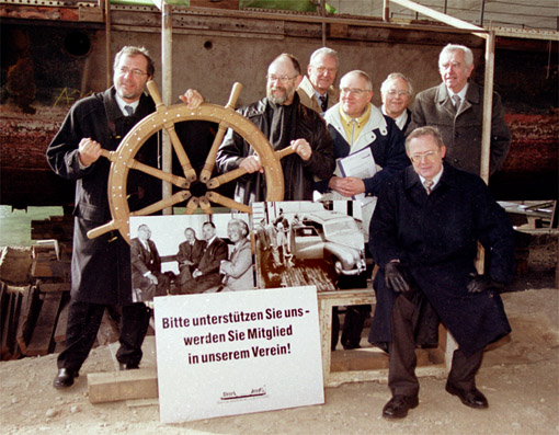 Bild "Chronik:minister_Bank.jpg"