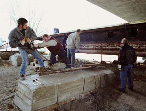 Bild "Chronik:schwerlastzug_gross.jpg"